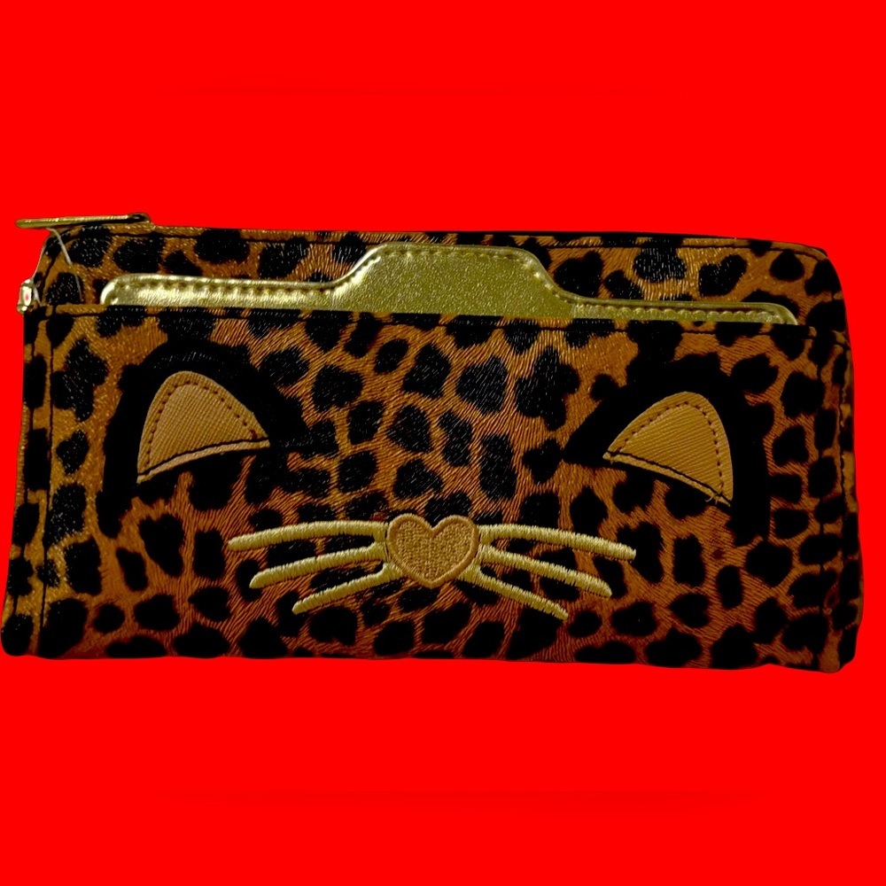 Leopard wallet!!